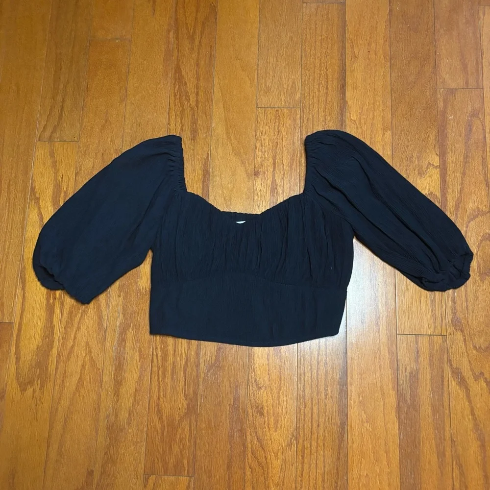 Abercrombie and Fitch black cropped top and pant set size S - Picture 4 of 8